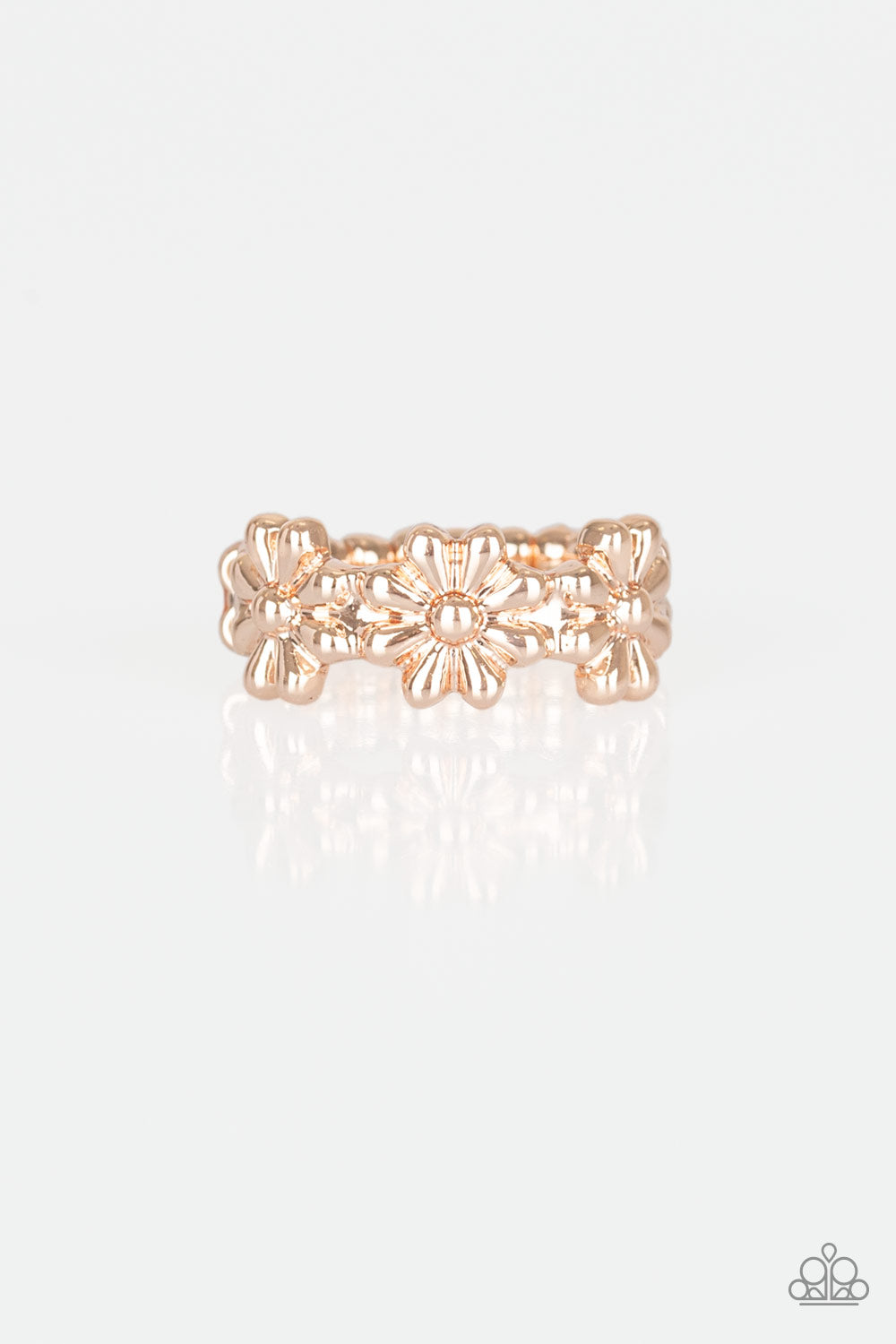 Paparazzi Ring ~ Daisy Dapper - Rose Gold