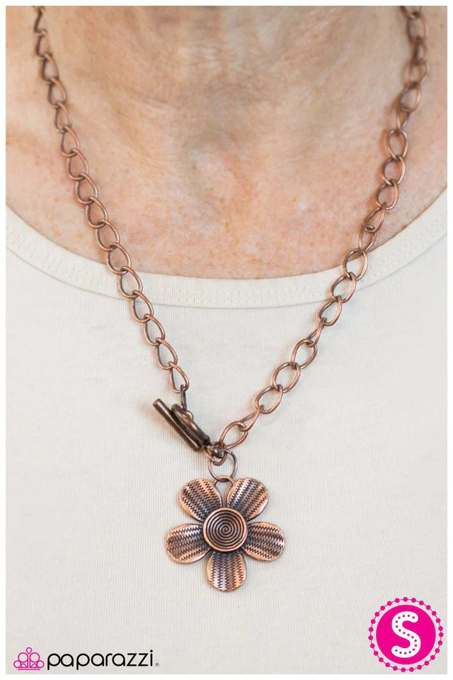 Paparazzi Necklace ~ Stemming From Simplicity - Copper