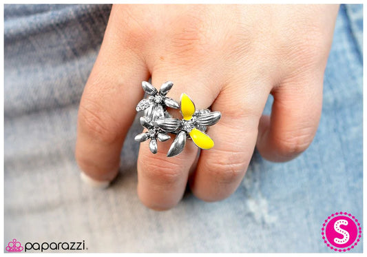 Paparazzi Ring ~ Bouquet Of Bling - Yellow