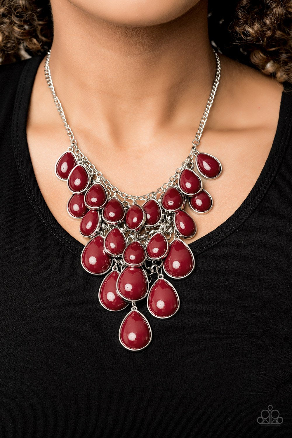 Paparazzi red store teardrop necklace