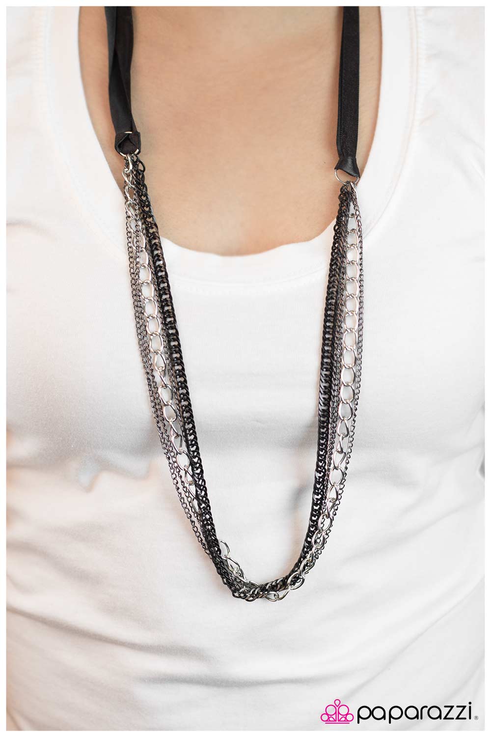 Paparazzi Necklace ~ Somewhere Over the Metallic Rainbow - Black