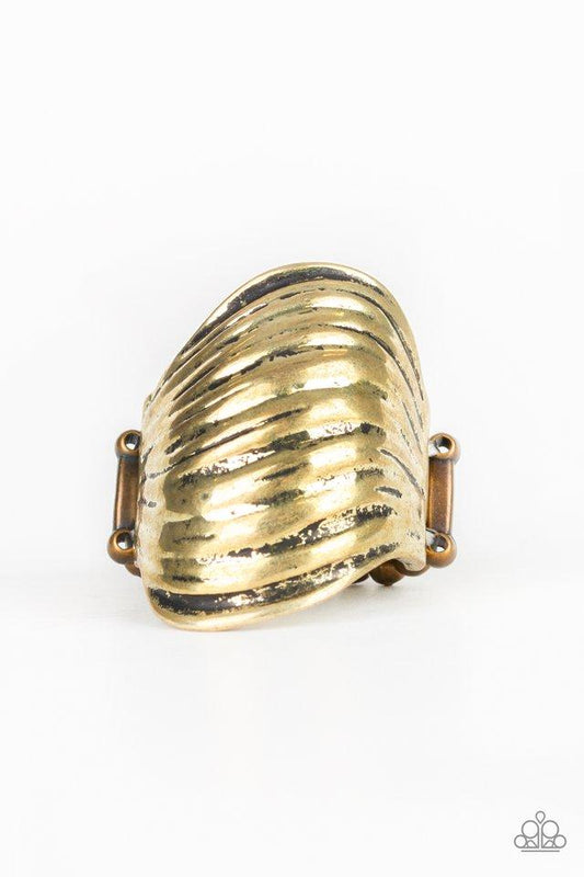 Paparazzi Ring ~ Made That SWAY - Brass