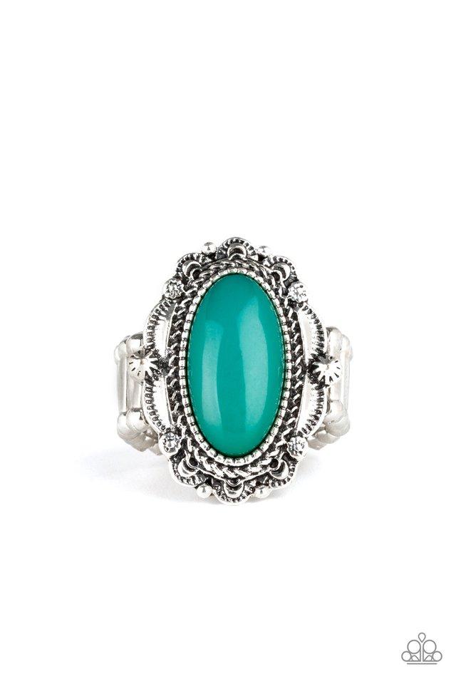Anillo Paparazzi ~ Malibu Majestic - Verde