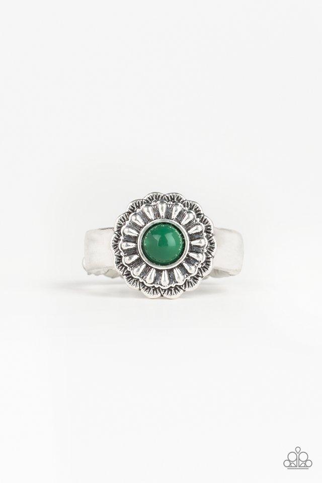 Anillo Paparazzi ~ Daisy Dawn - Verde