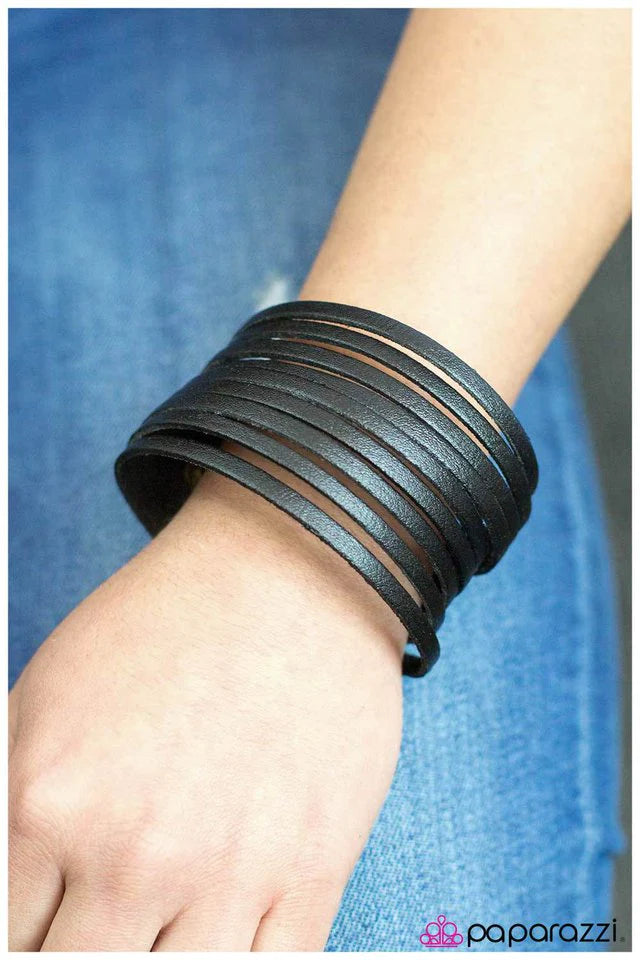 Pulsera Paparazzi ~ Over the Line - Negra