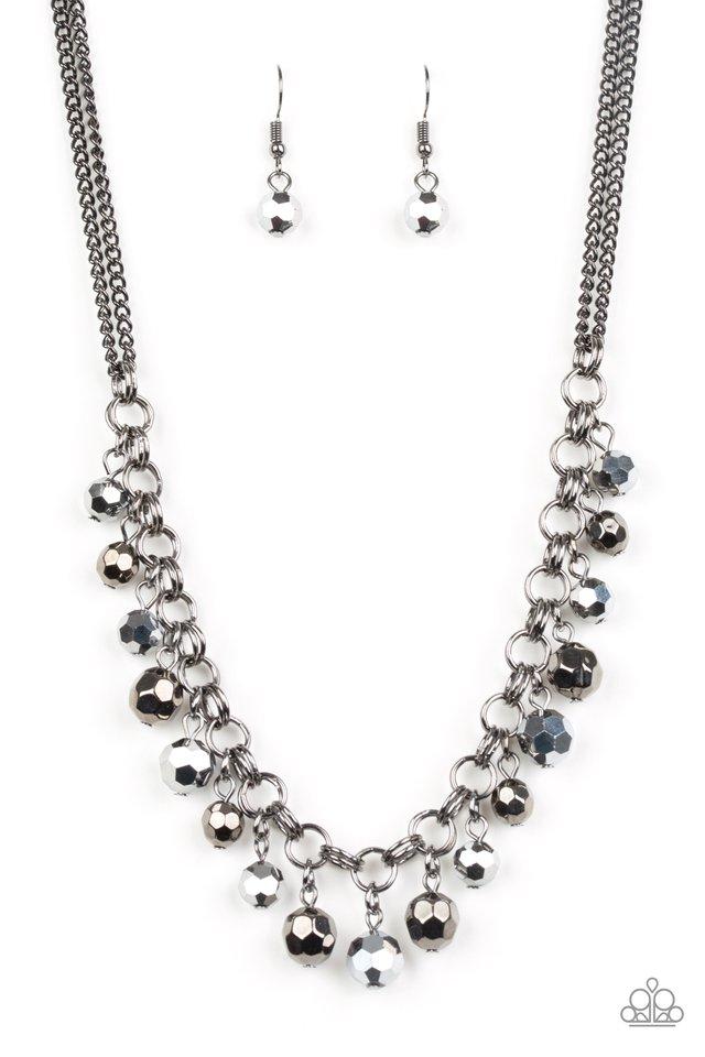 Paparazzi Necklace ~ And The Crowd Cheers - Black