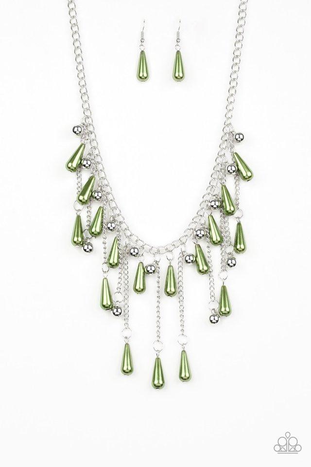 Collar Paparazzi ~ Fleur de Fringe - Verde