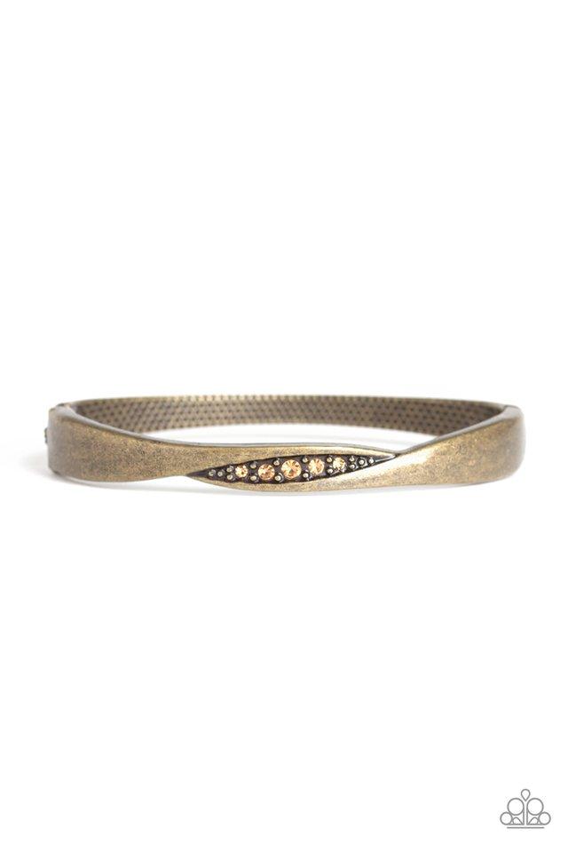 Paparazzi Bracelet ~ Glittering Grit - Brass