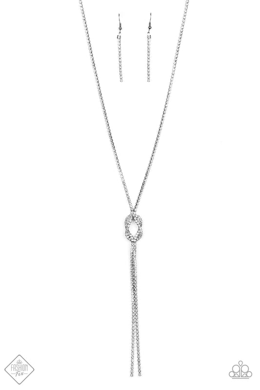 Collar Paparazzi ~ Knockout Knot - Negro - Fashion Fix Septiembre 2020