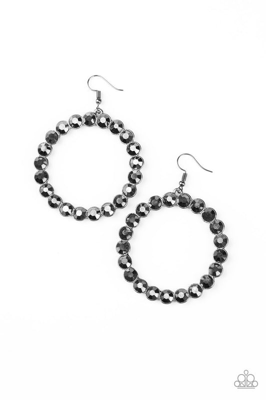 Paparazzi Earring ~ Welcome to the GLAM-boree - Black
