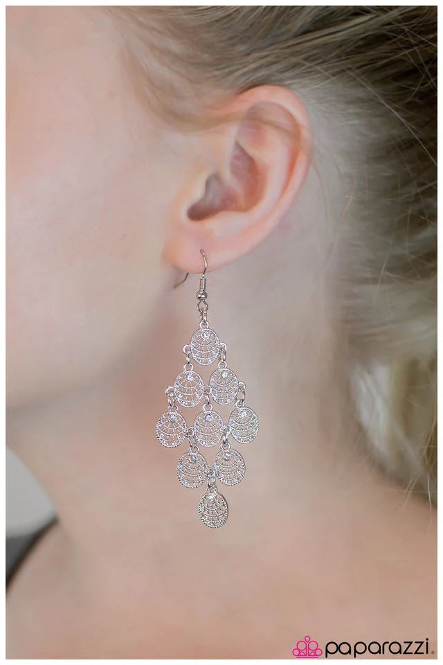 Pendiente Paparazzi ~ Lucy en el cielo con diamantes - Blanco
