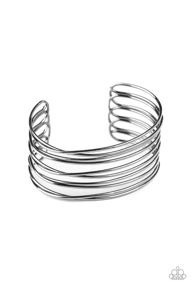 Paparazzi Bracelet ~ HAUTE Wired - Black