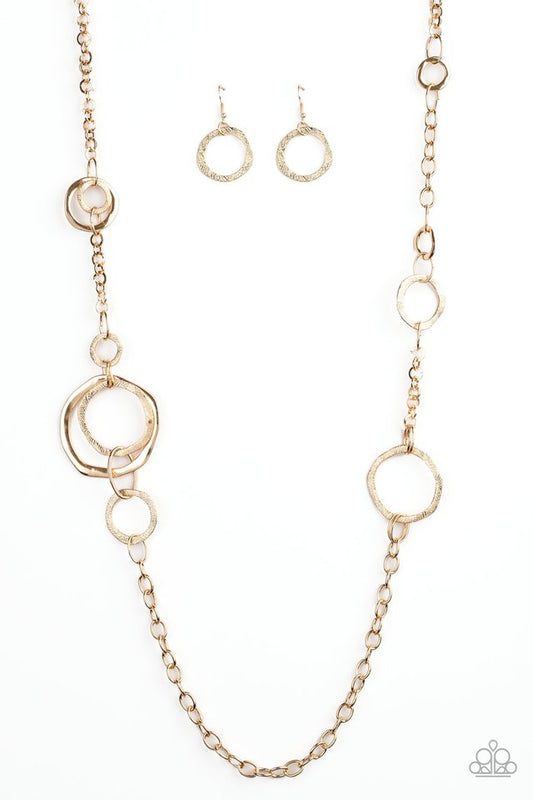 Amped Up Metallics - Gold - Paparazzi Necklace Image