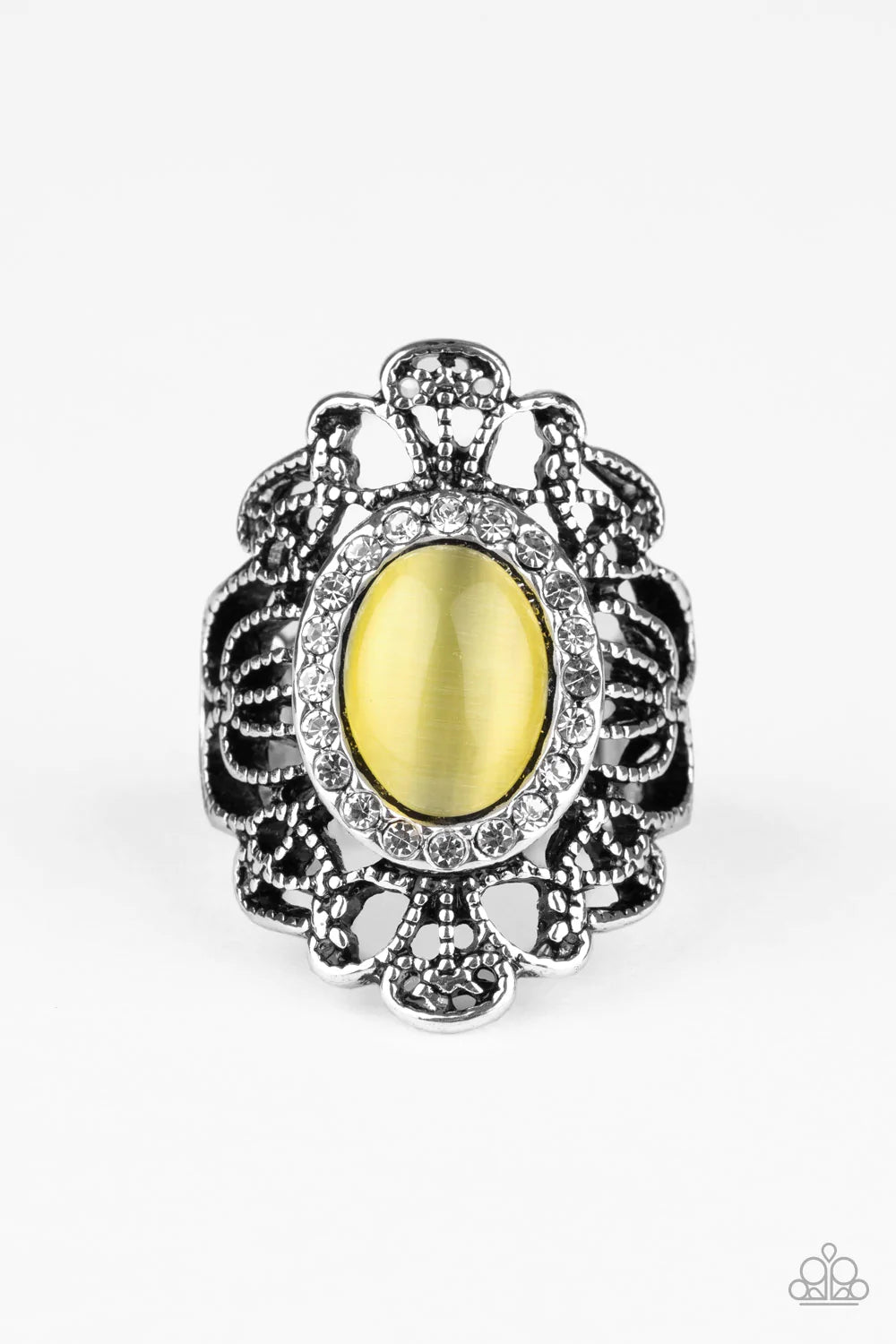 Paparazzi Ring ~ Dashingly Dewy - Yellow