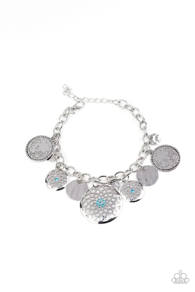 Pulsera Paparazzi ~ Abalorio Tranquility - Azul