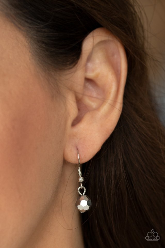 Afterglow Party - Silver - Paparazzi Necklace Image