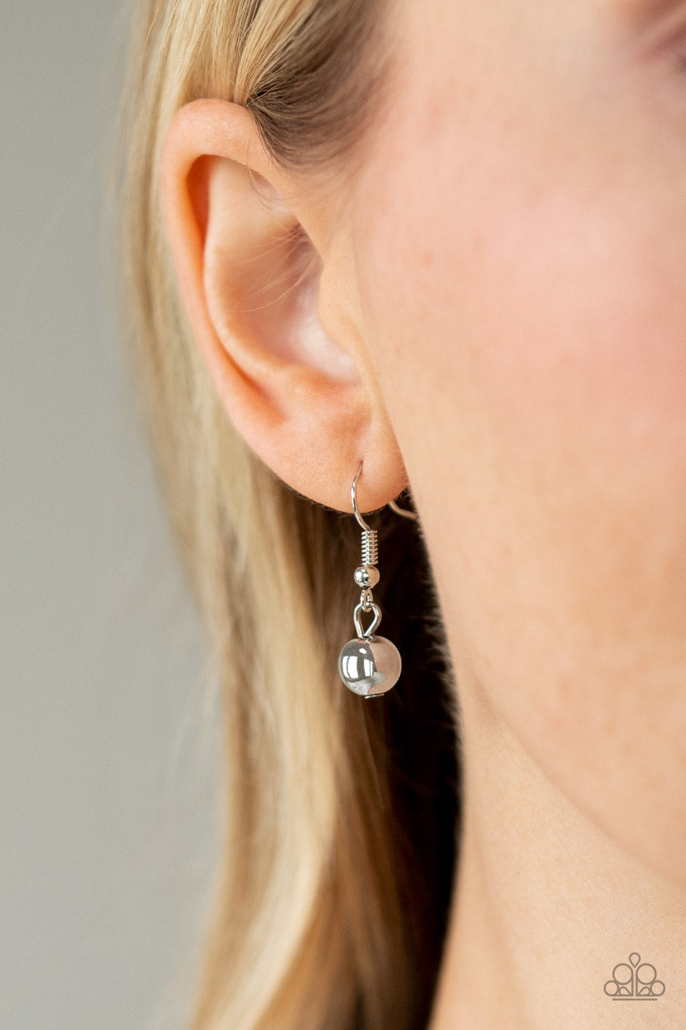 Paparazzi Necklace ~ Hollywood Gossip - Pink