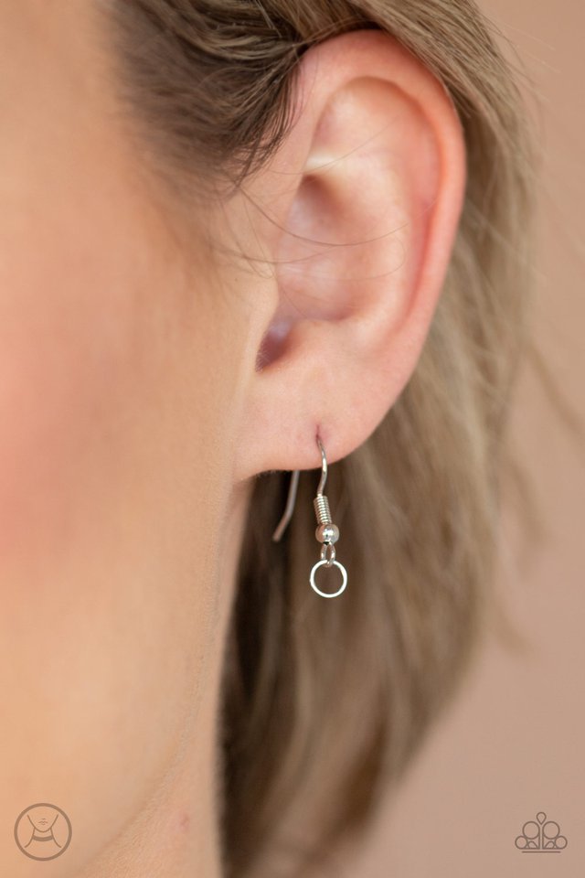 Minimalist Magic - Silver - Paparazzi Necklace Image