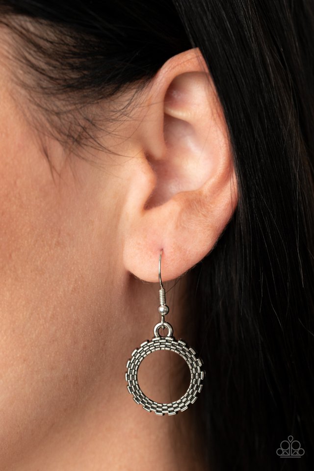 PIXEL Perfect - Purple - Paparazzi Necklace Image