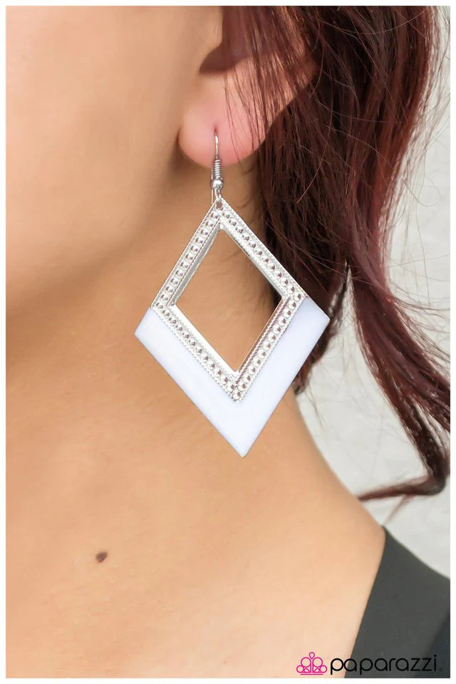 Paparazzi Earring ~ Go Fly A Kite - White