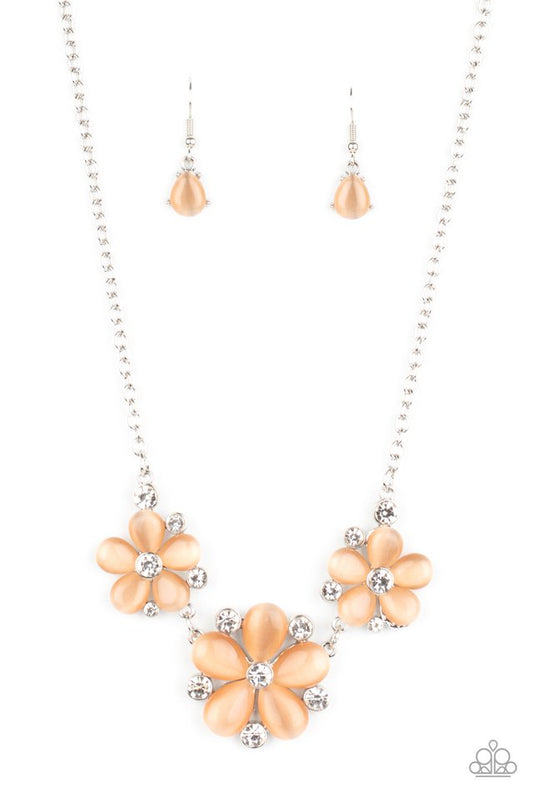 Effortlessly Efflorescent - Orange - Paparazzi Necklace Image