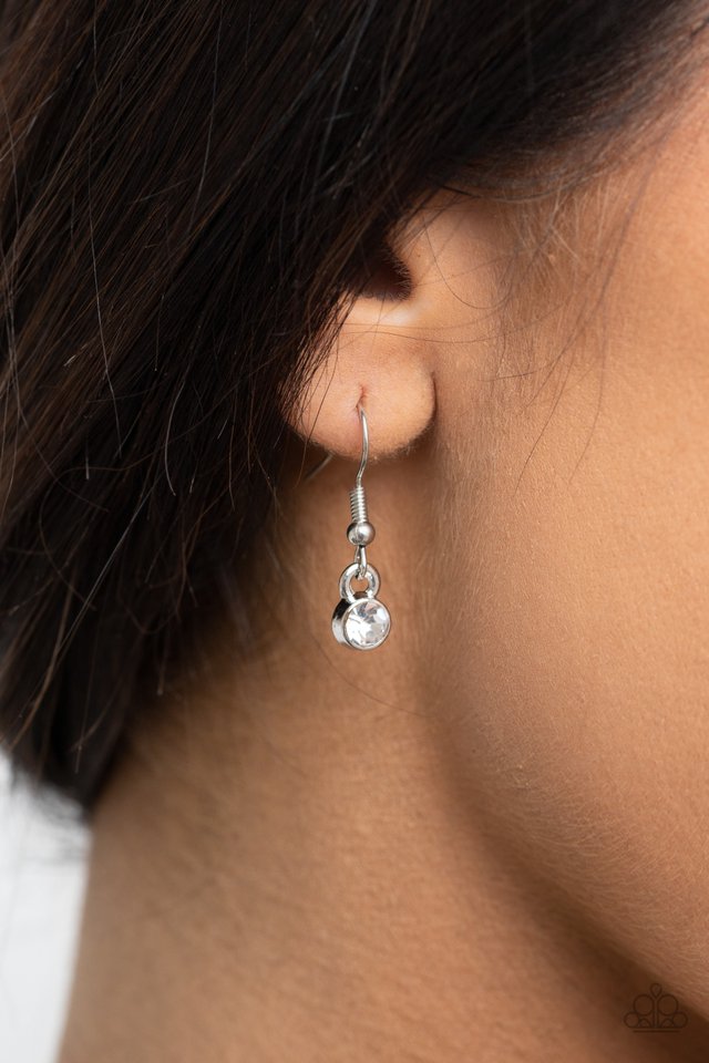 A DIVA-ttitude Adjustment - Pink - Paparazzi Necklace Image