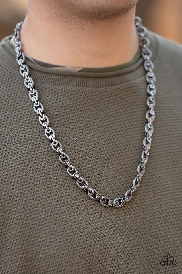 Grit necklace online