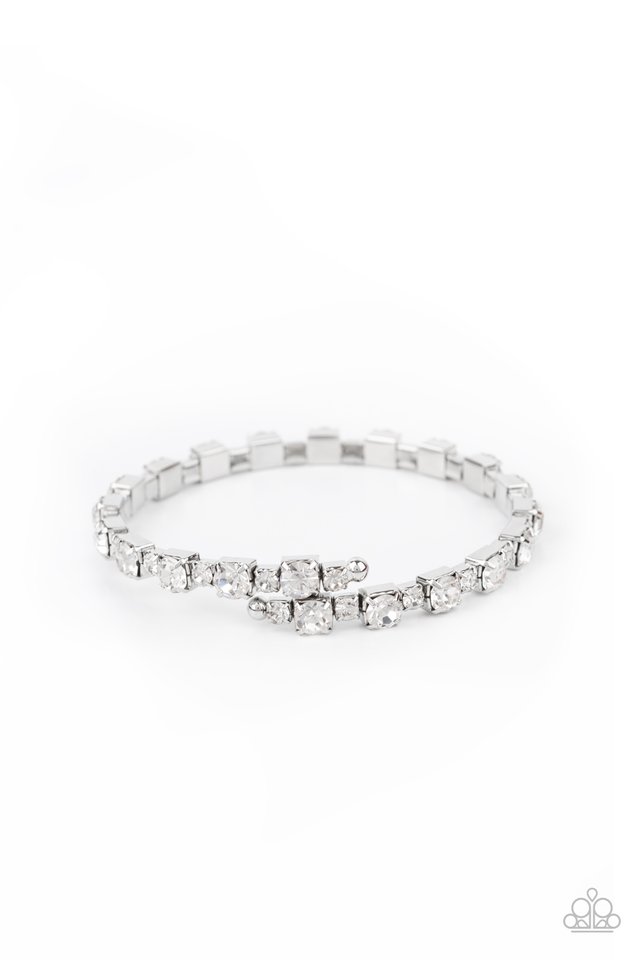 Photo Op - White - Paparazzi Bracelet Image