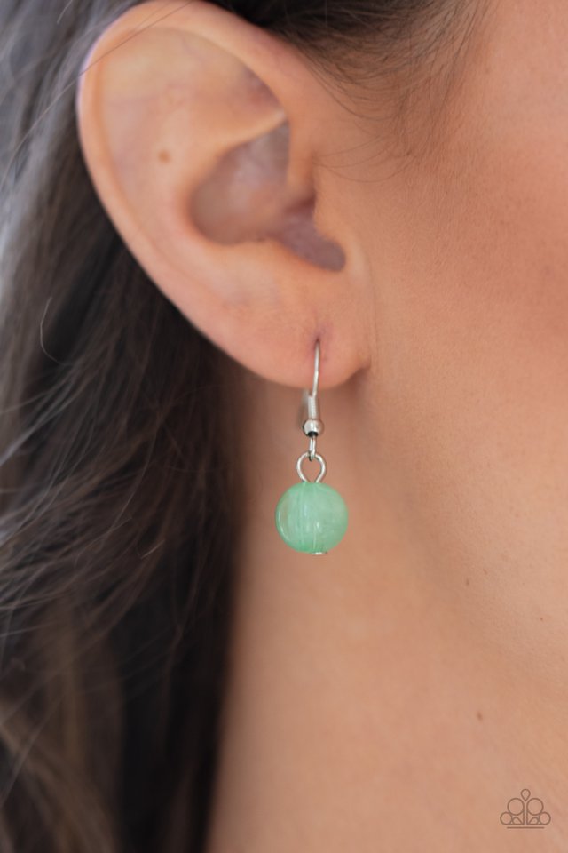 Spring Goddess - Green - Paparazzi Necklace Image