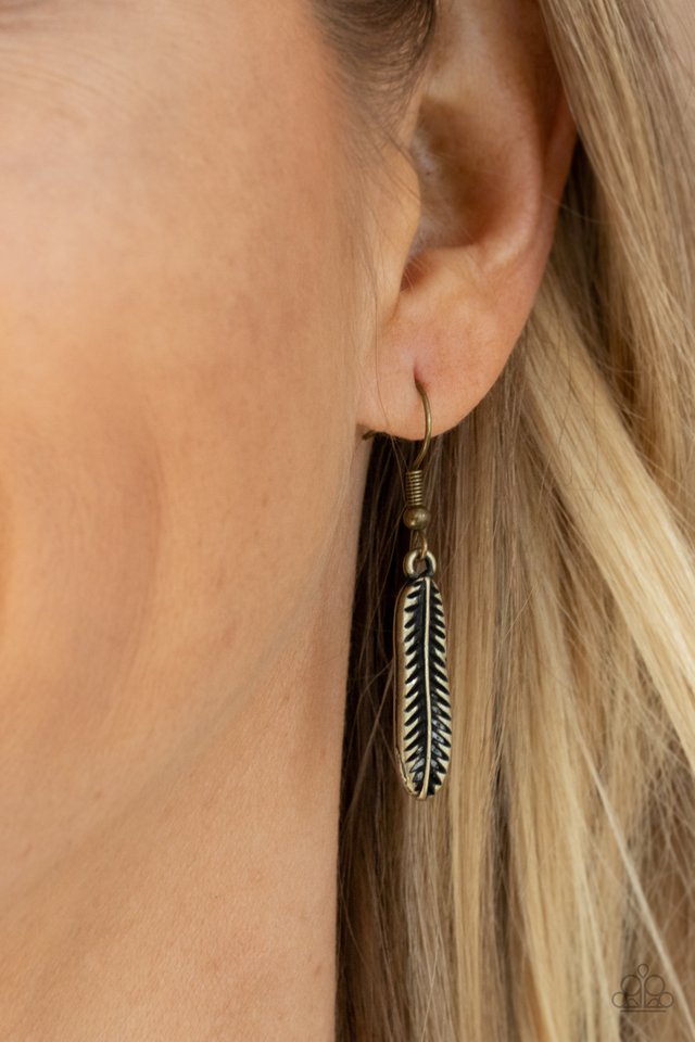 Queen of the QUILL - Brass - Paparazzi Necklace Image