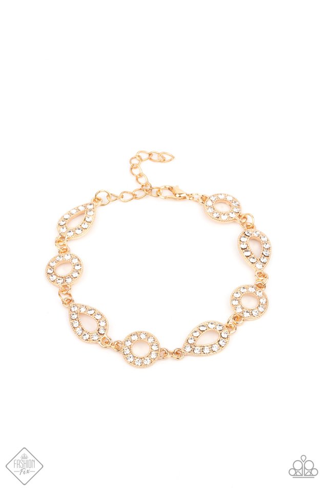 ​Royally Refined - Gold - Paparazzi Bracelet Image