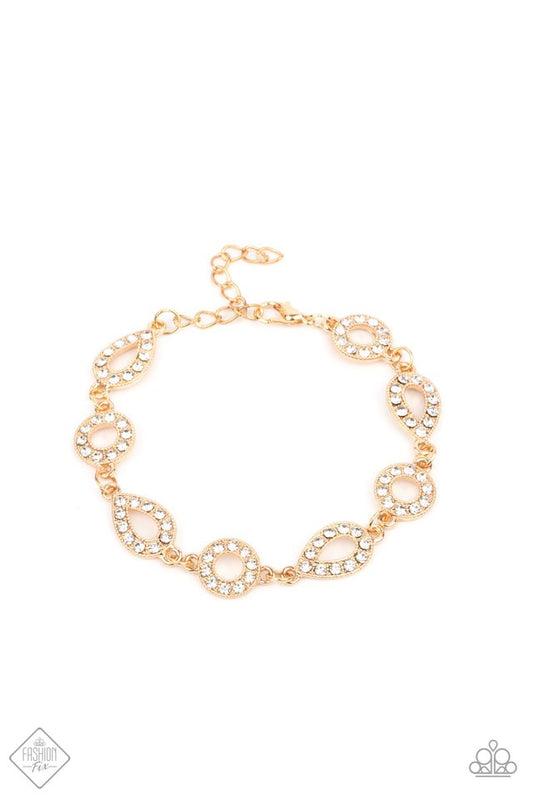 Royally Refined - Gold - Paparazzi Bracelet Image