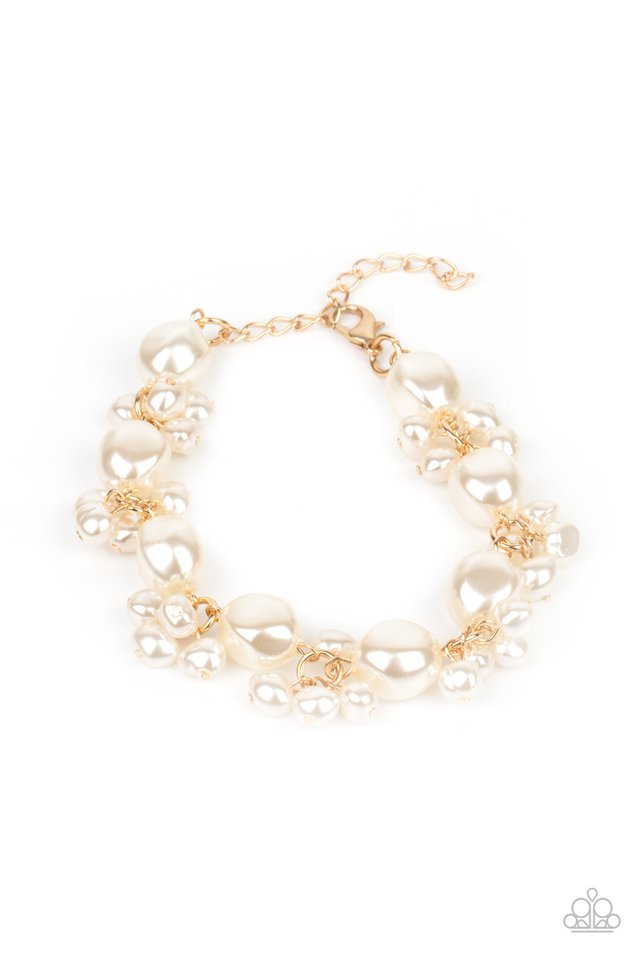 ​Imperfectly Perfect - Gold - Paparazzi Bracelet Image
