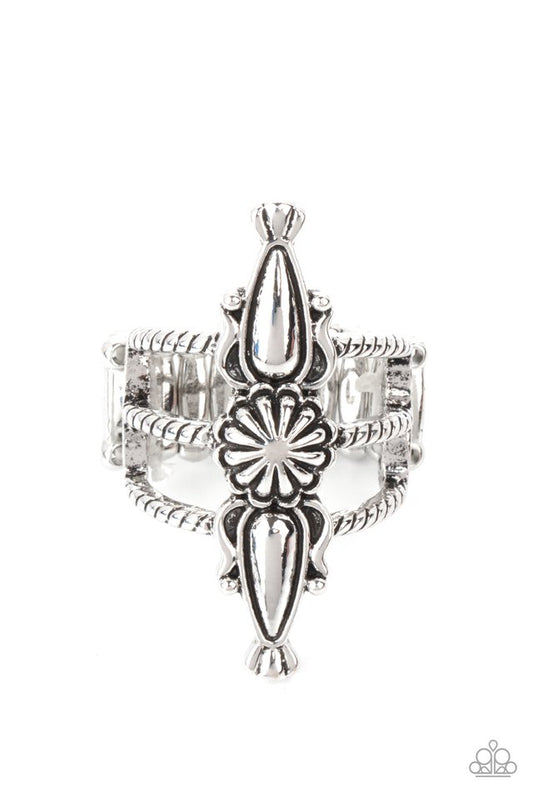 Westward Expansion - Silver - Paparazzi Ring Image