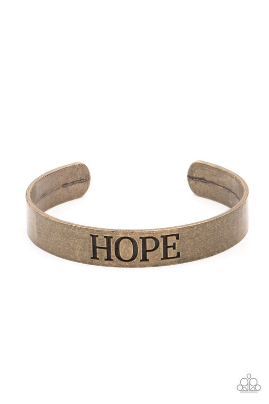 Hope Makes The World Go Round - Brass - Paparazzi Bracelet Image