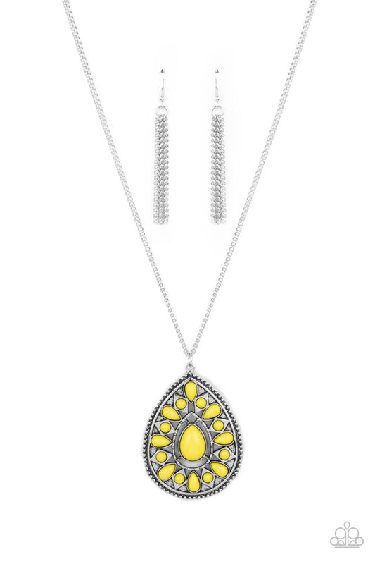 Retro Prairies - Yellow - Paparazzi Necklace Image
