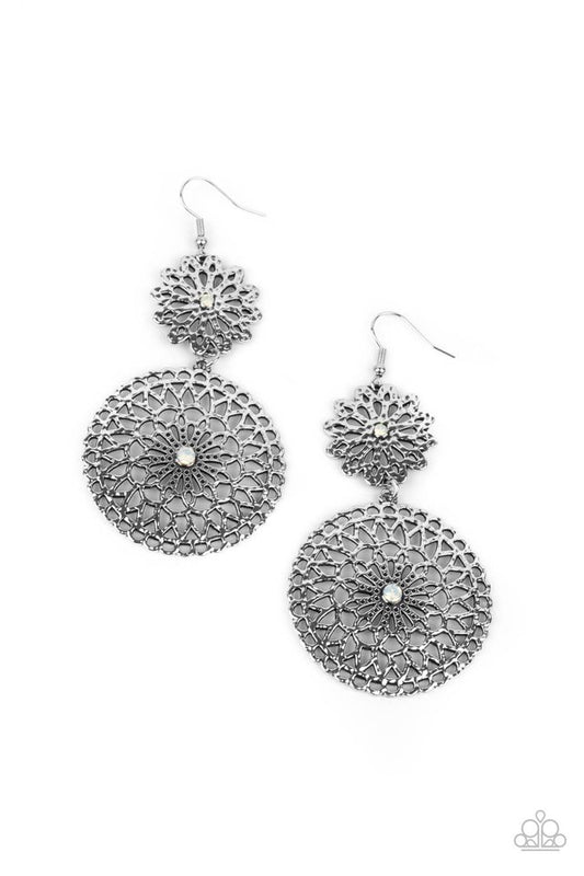 Garden Mantra - White - Paparazzi Earring Image