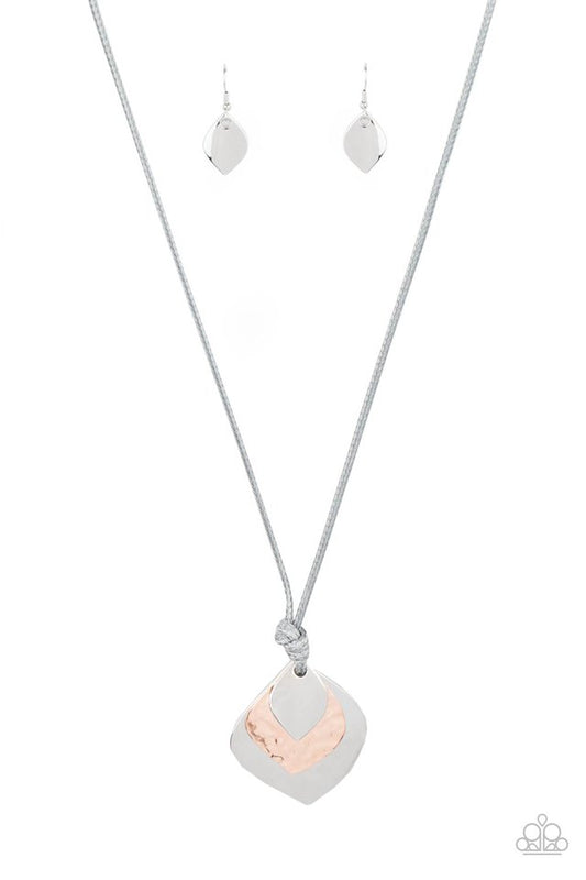 Face The ARTIFACTS - Silver - Paparazzi Necklace Image