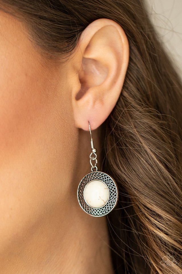 Circle The Wagons - White - Paparazzi Necklace Image