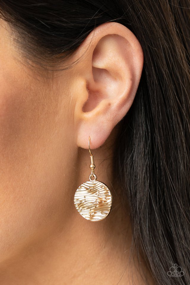 Circulating Shimmer - Blue - Paparazzi Necklace Image