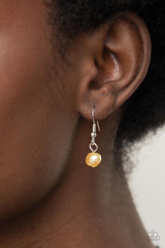 Seaside Shimmer - Yellow - Paparazzi Necklace Image