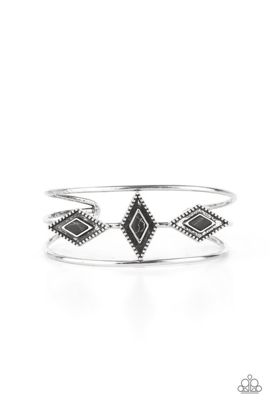 Desert Diamondback - Black - Paparazzi Bracelet Image