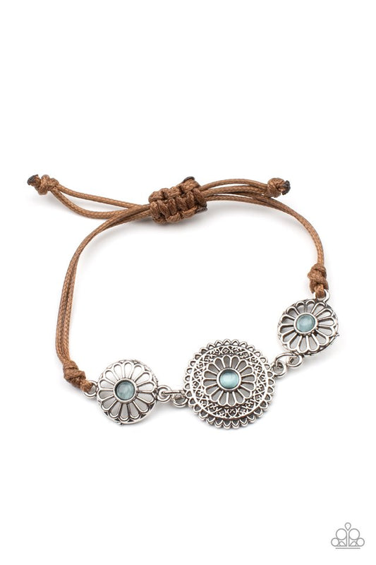 Bohemian Botany - Blue - Paparazzi Bracelet Image