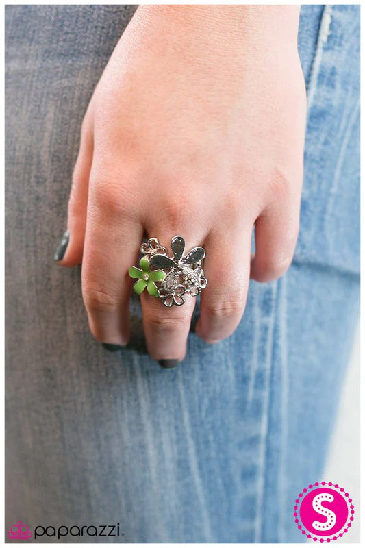 Paparazzi Ring ~ What A Difference! - Green