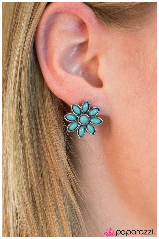 Paparazzi Earring ~ A Small Wonder - Blue
