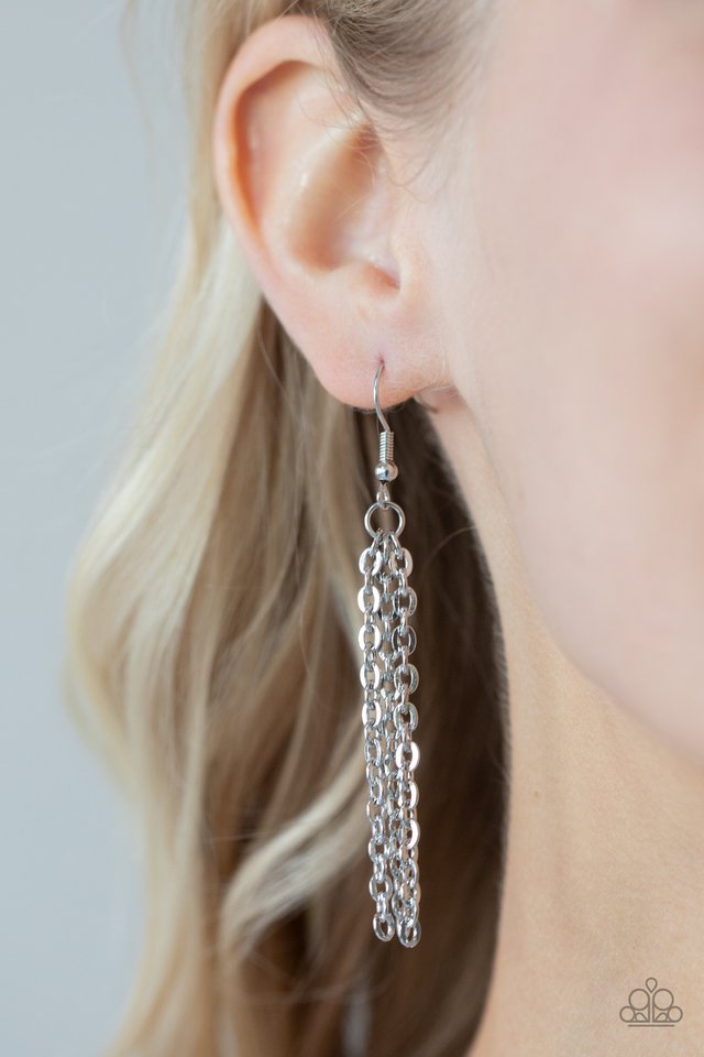 Titanic Splendor - Red - Paparazzi Necklace Image