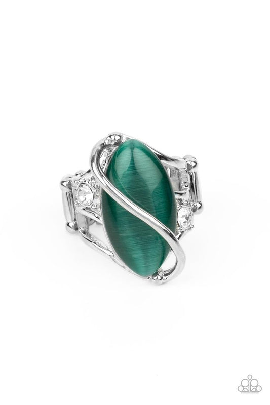 Enlightened Elegance - Green - Paparazzi Ring Image