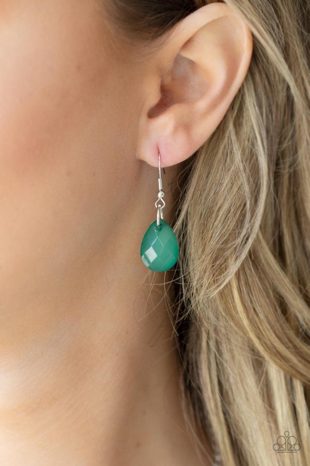 ​Front Row Flamboyance - Green - Paparazzi Necklace Image