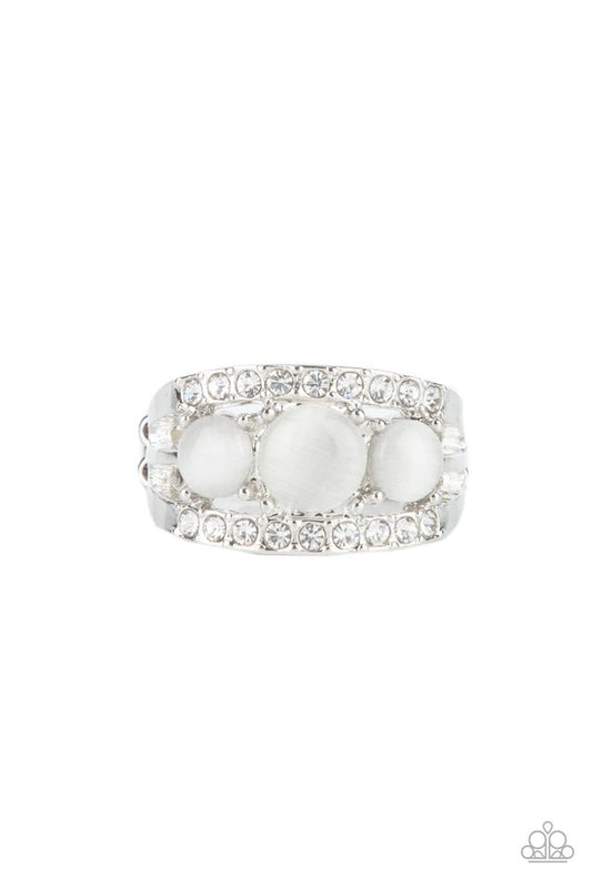 Majestically Mythic - White - Paparazzi Ring Image