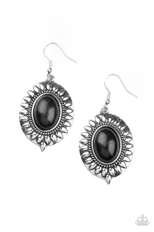 Mesa Garden - Black - Paparazzi Earring Image